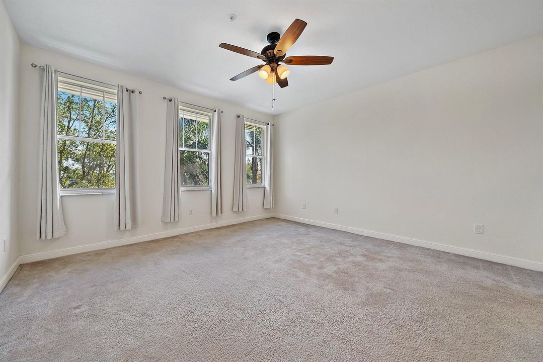 770 Millbrae 4 primary bedroom