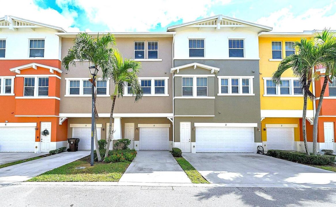 770 Millbrae 4 garage 2