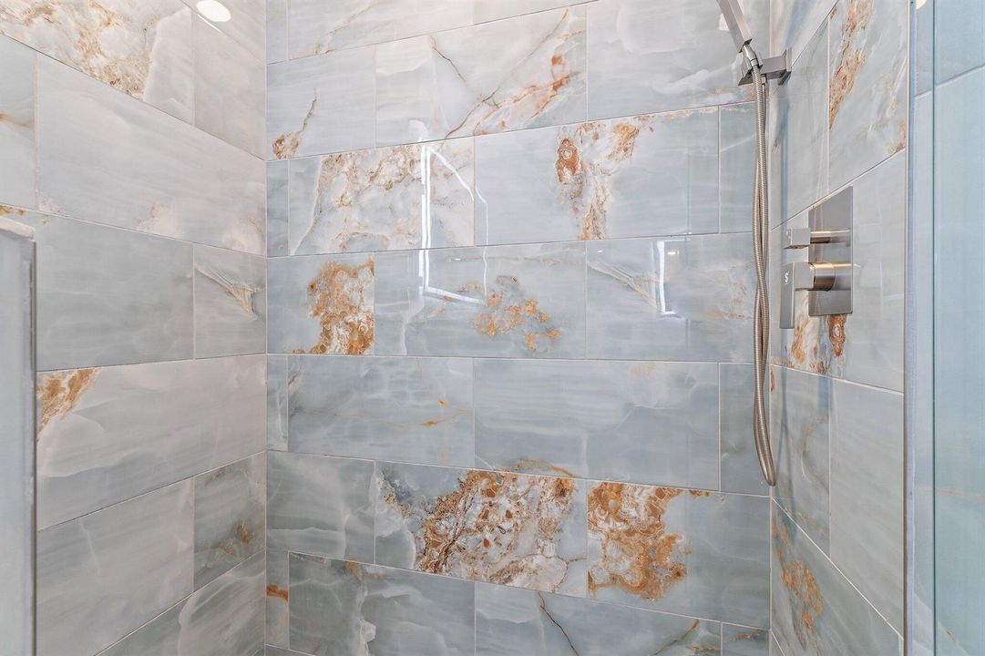 068-5211SWLandingCreekDr-PalmCity-SMALL