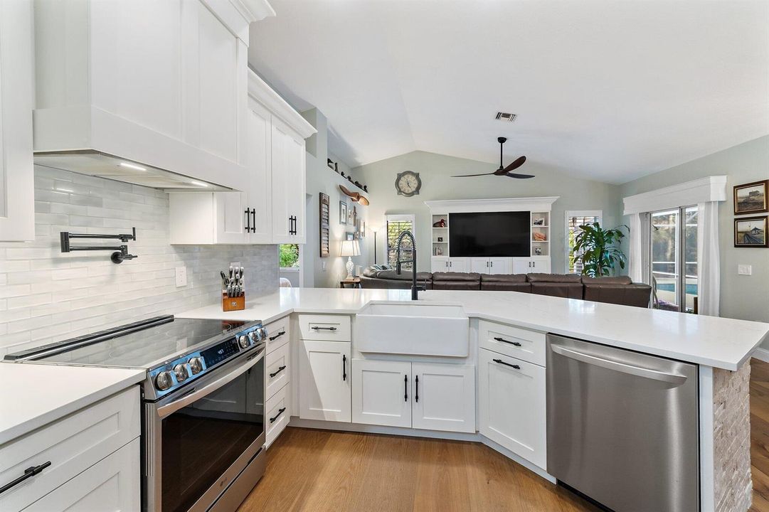 075-5211SWLandingCreekDr-PalmCity-SMALL