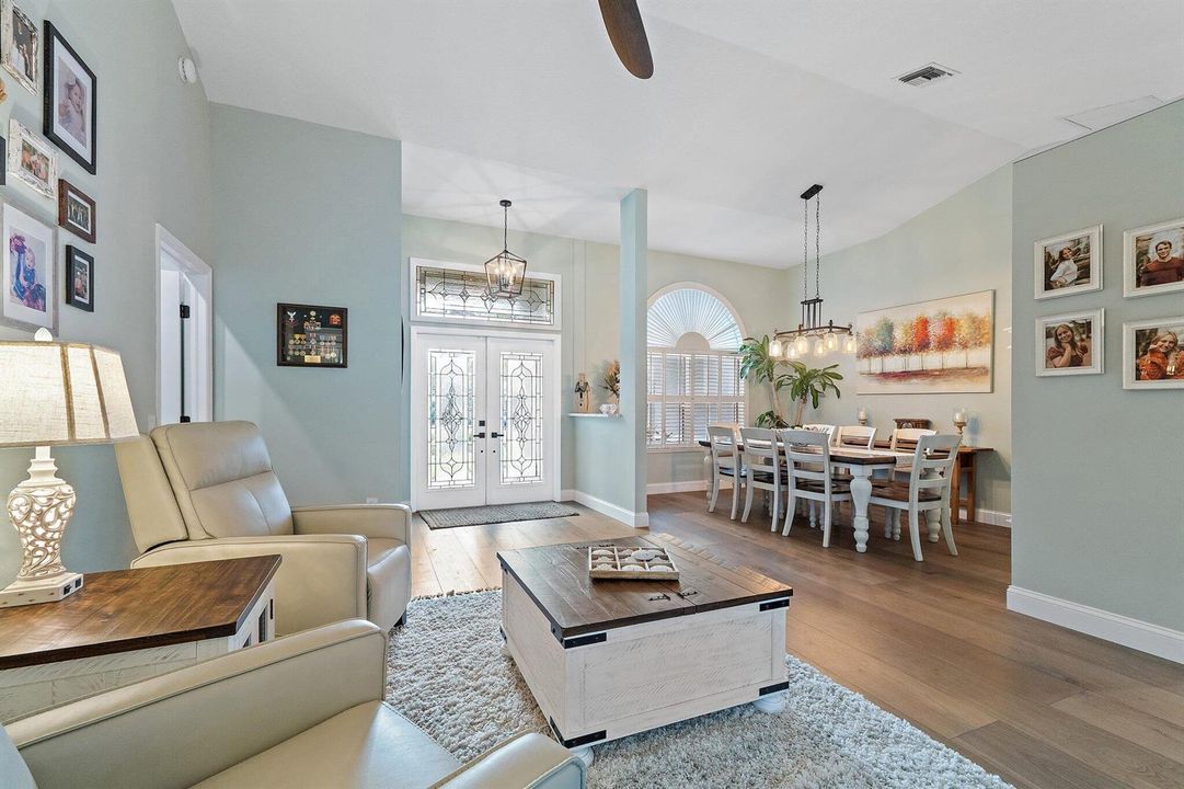 056-5211SWLandingCreekDr-PalmCity-SMALL