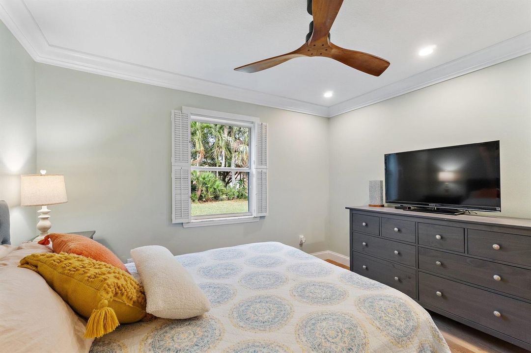 082-5211SWLandingCreekDr-PalmCity-SMALL
