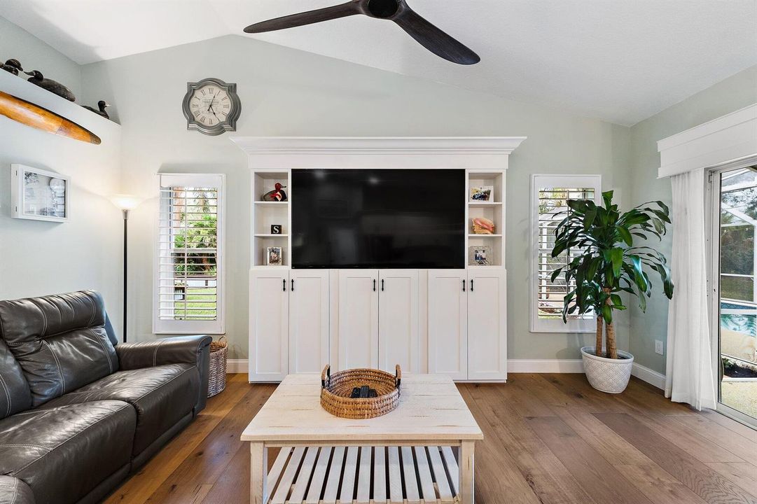 090-5211SWLandingCreekDr-PalmCity-SMALL