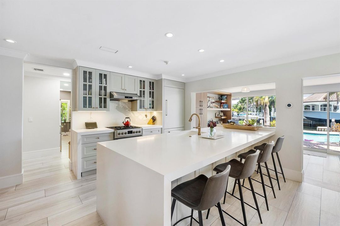 725 Ne 36th St_045