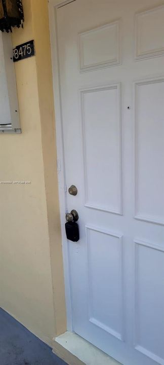 На продажу: $369,500 (2 спален, 2 ванн, 1266 Квадратных фут)