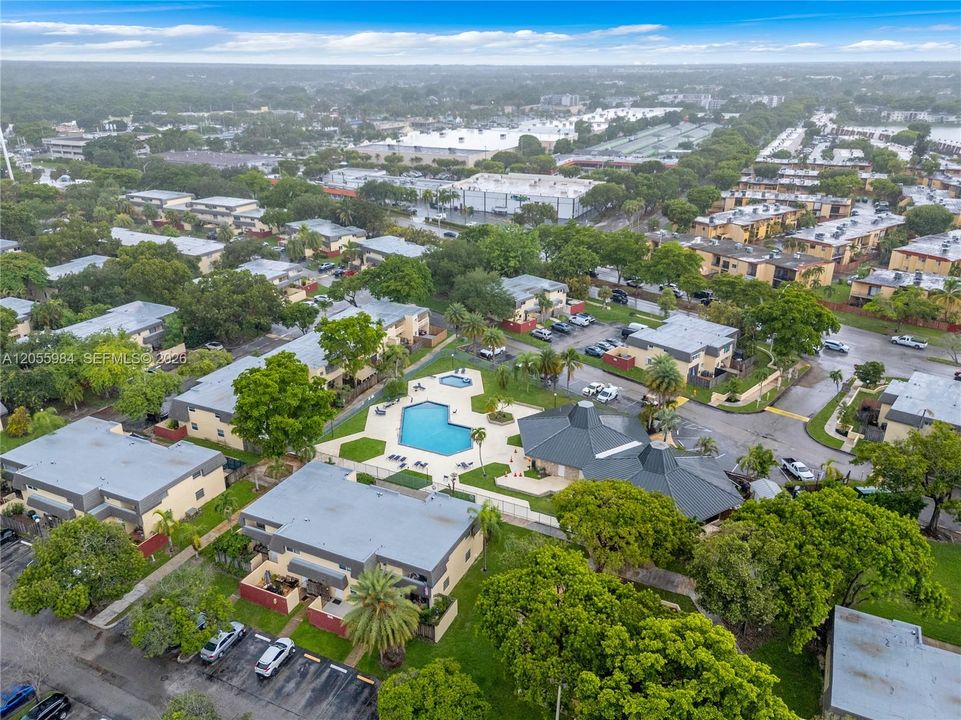 En Venta: $369,500 (2 camas, 2 baños, 1266 Pies cuadrados)