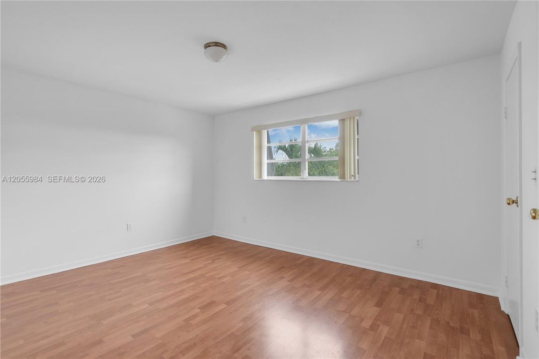 En Venta: $369,500 (2 camas, 2 baños, 1266 Pies cuadrados)
