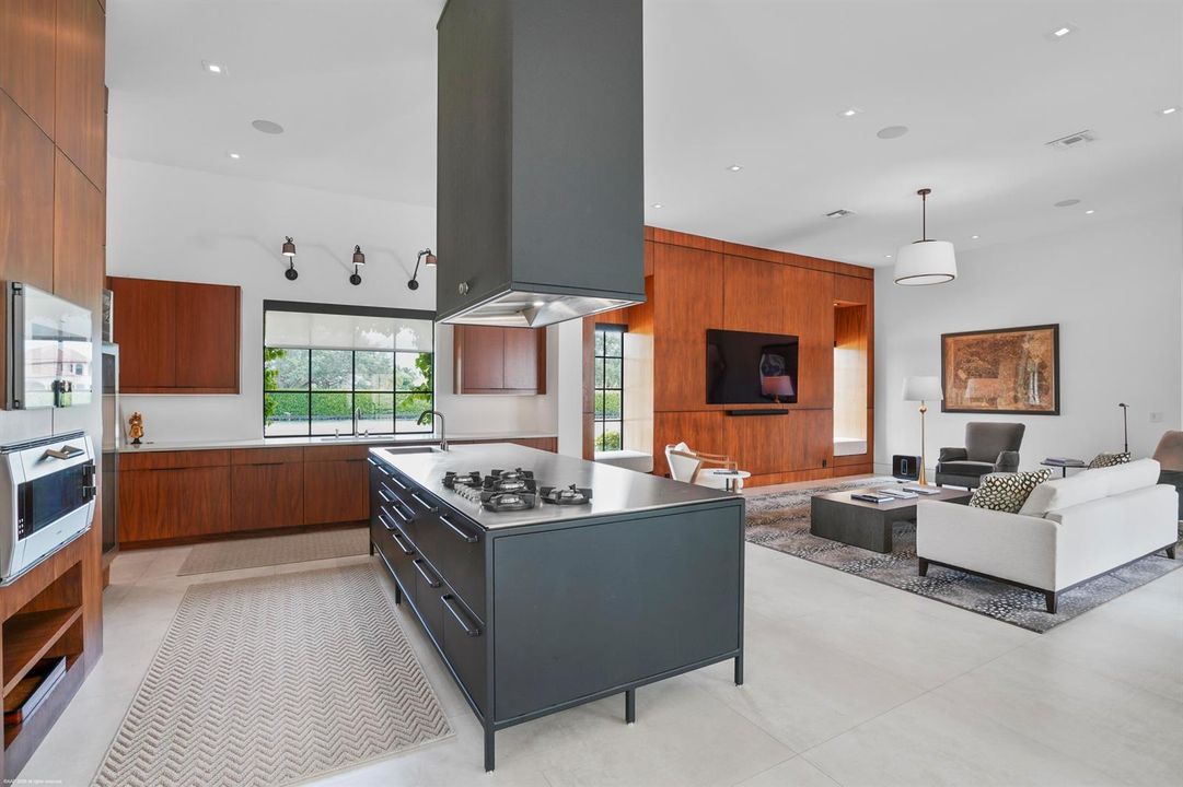 15590 Sea Mist Ln 023
