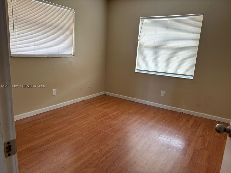 En Renta: $2,650 (3 camas, 2 baños, 1680 Pies cuadrados)