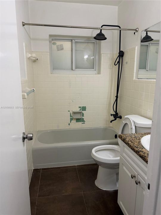 For Rent: $1,400 (0 beds, 1 baths, 0 Square Feet)