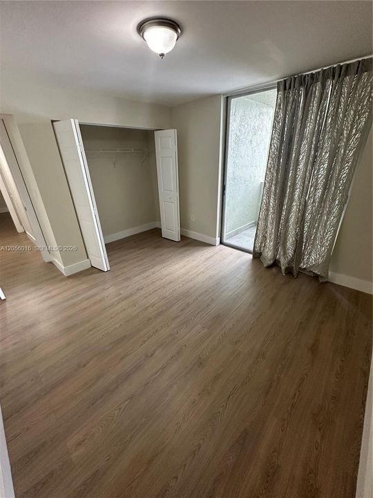 В аренду: $2,800 (3 спален, 2 ванн, 1280 Квадратных фут)