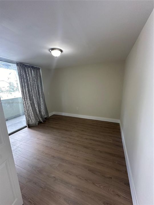 В аренду: $2,800 (3 спален, 2 ванн, 1280 Квадратных фут)