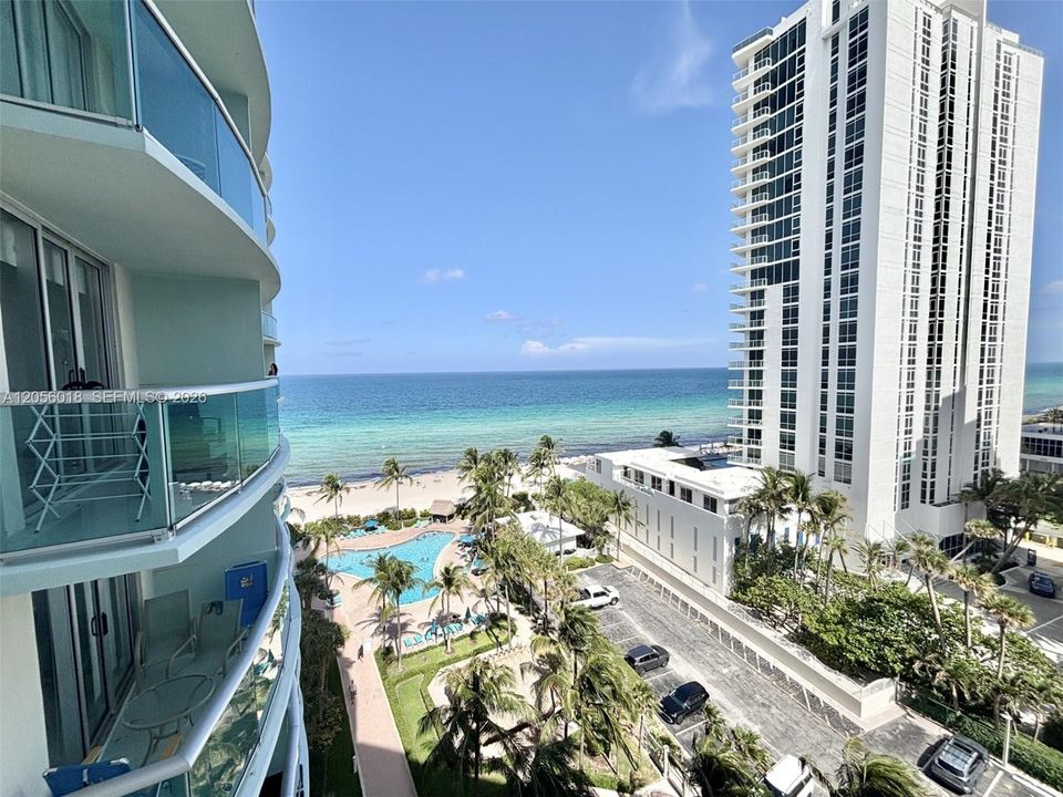 For Rent: $4,000 (2 beds, 1 baths, 1070 Square Feet)