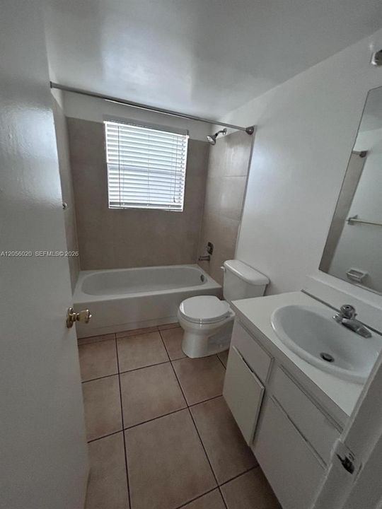For Rent: $1,890 (2 beds, 2 baths, 825 Square Feet)