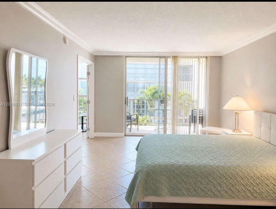 En Venta: $194,500 (1 camas, 1 baños, 820 Pies cuadrados)