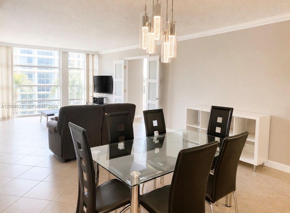 En Venta: $194,500 (1 camas, 1 baños, 820 Pies cuadrados)