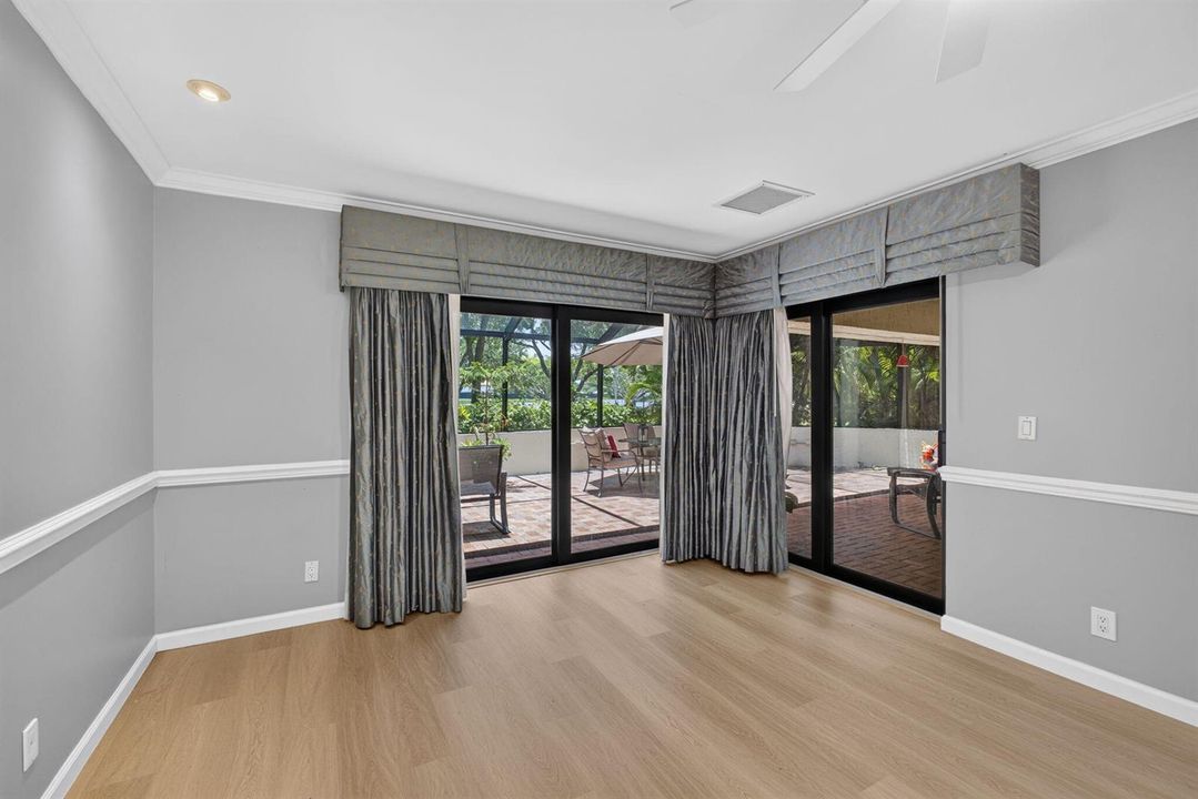 TO COVERED LANAI