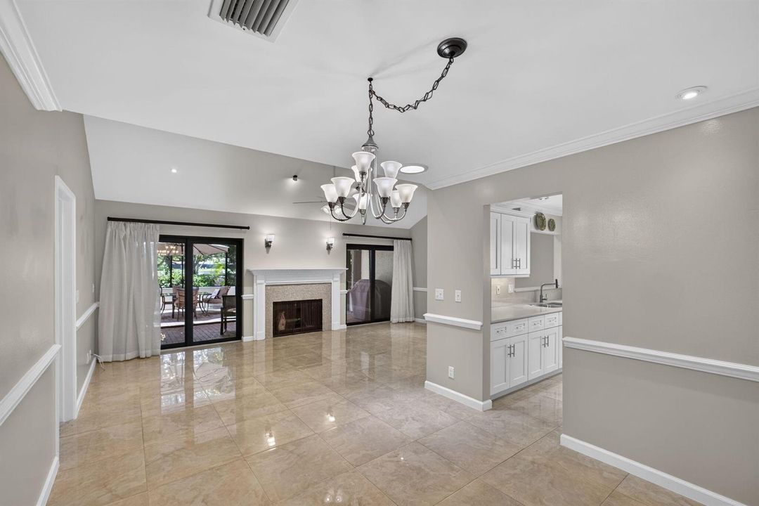SPACIOUS LIVING AREA