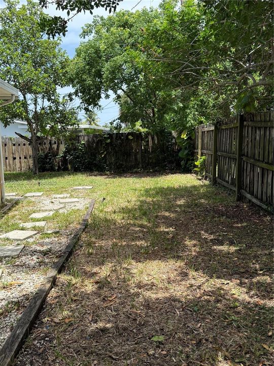 En Venta: $389,900 (3 camas, 1 baños, 1403 Pies cuadrados)