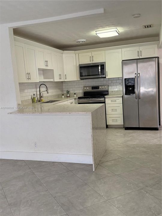 En Venta: $389,900 (3 camas, 1 baños, 1403 Pies cuadrados)