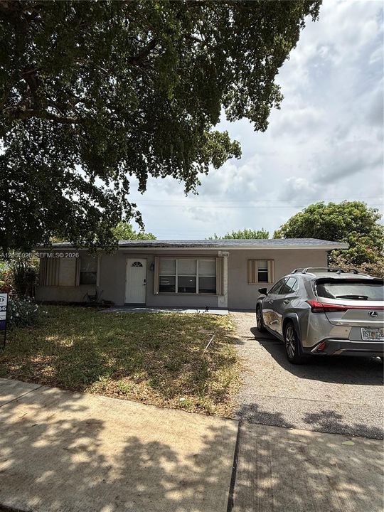 En Venta: $389,900 (3 camas, 1 baños, 1403 Pies cuadrados)