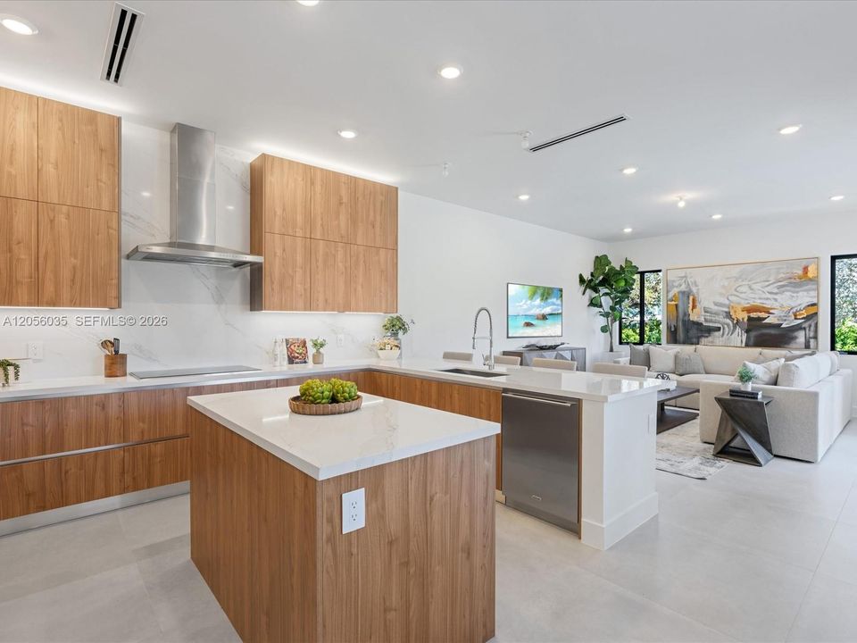 На продажу: $4,195,000 (5 спален, 4 ванн, 4152 Квадратных фут)