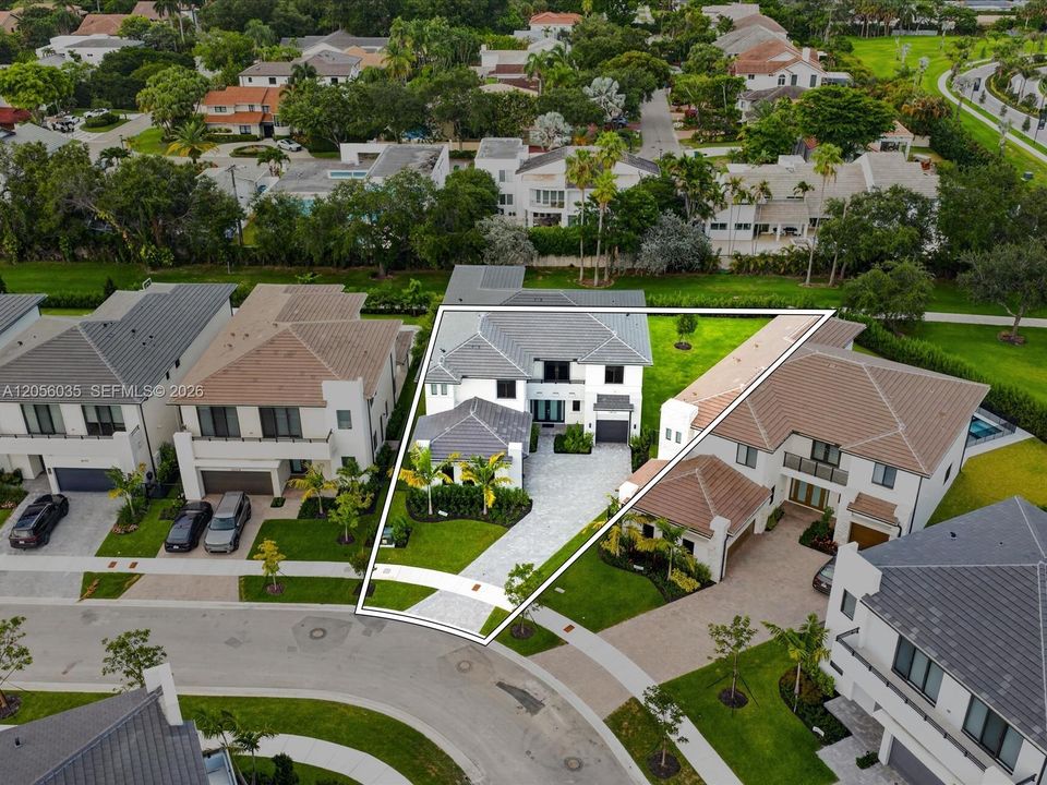 На продажу: $4,195,000 (5 спален, 4 ванн, 4152 Квадратных фут)