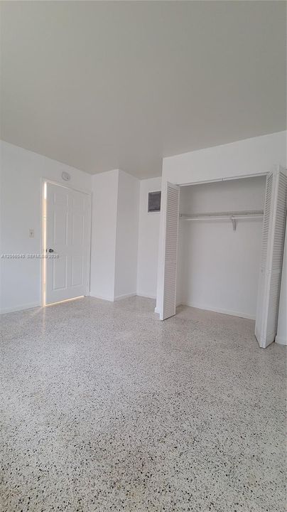 For Rent: $1,550 (1 beds, 1 baths, 550 Square Feet)