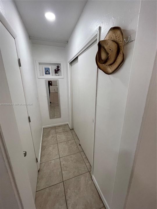 В аренду: $1,390 (0 спален, 1 ванн, 400 Квадратных фут)