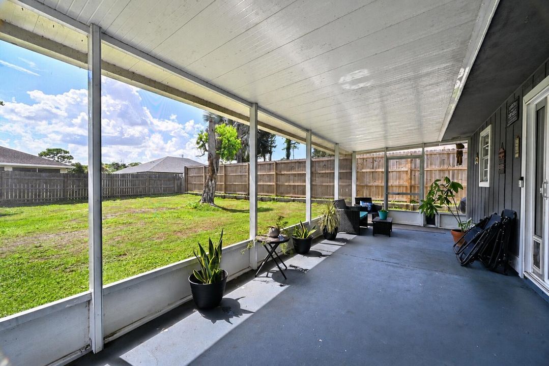 Screened Patio