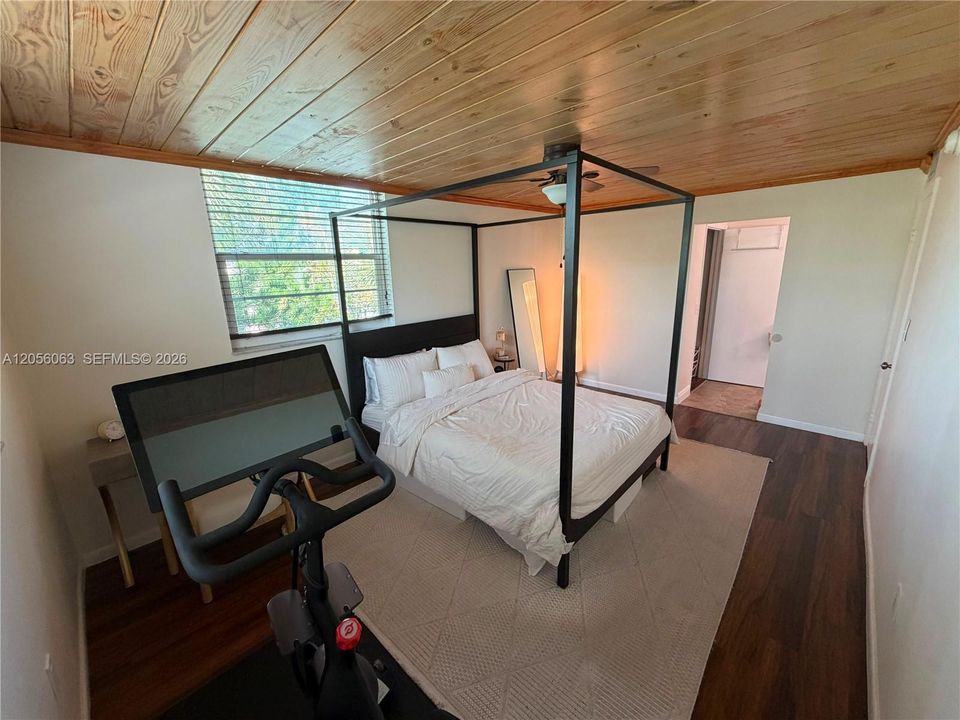En Renta: $2,500 (2 camas, 2 baños, 983 Pies cuadrados)