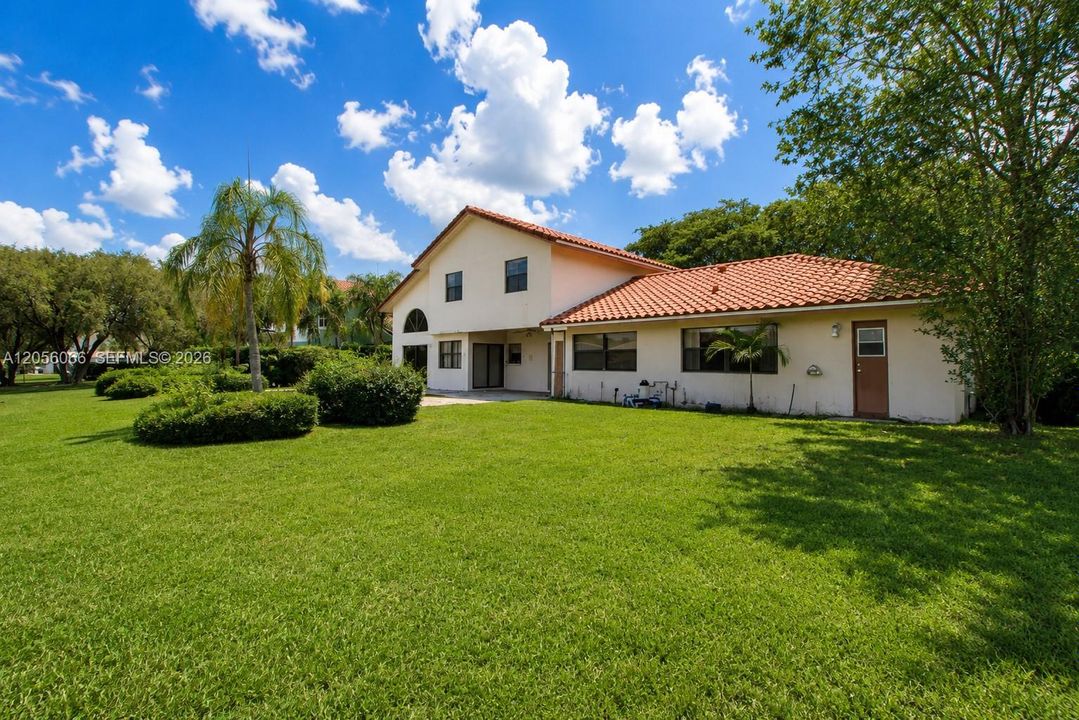 На продажу: $949,900 (4 спален, 3 ванн, 3111 Квадратных фут)