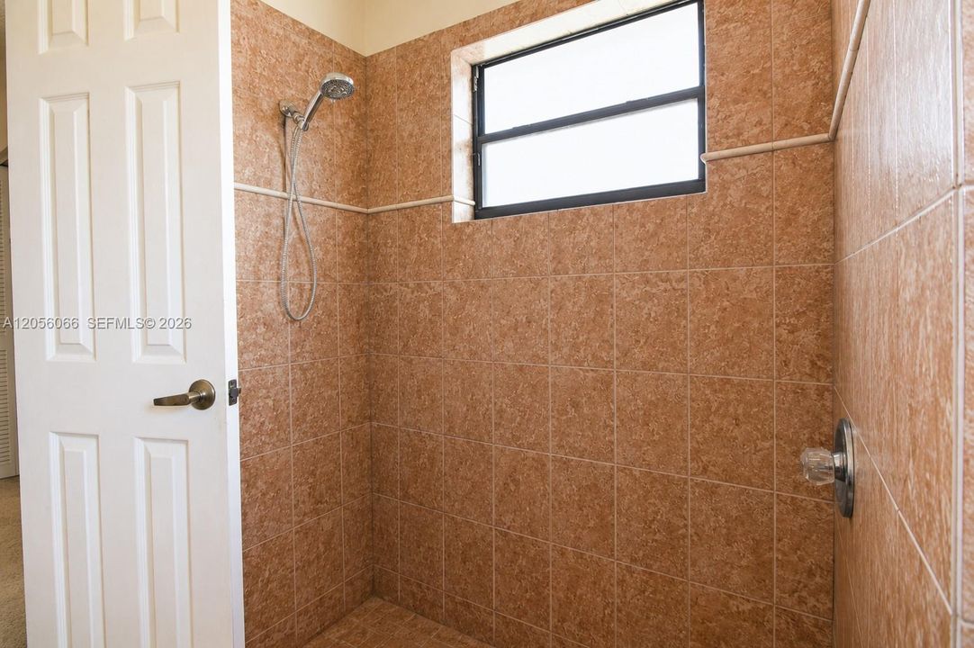 На продажу: $949,900 (4 спален, 3 ванн, 3111 Квадратных фут)