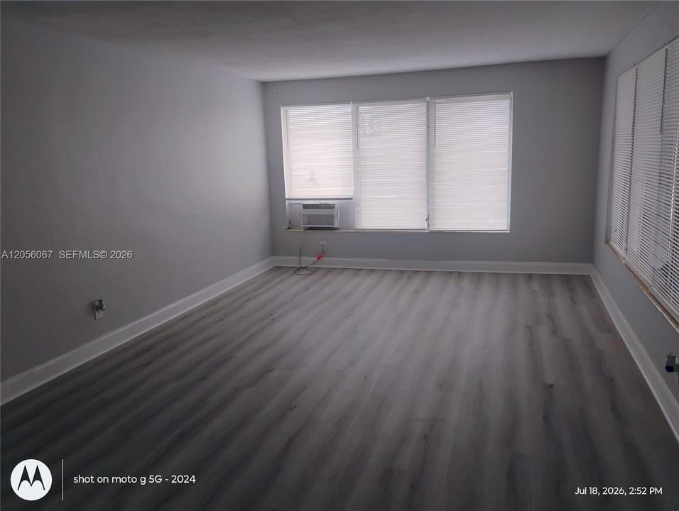 В аренду: $2,250 (4 спален, 2 ванн, 5068 Квадратных фут)