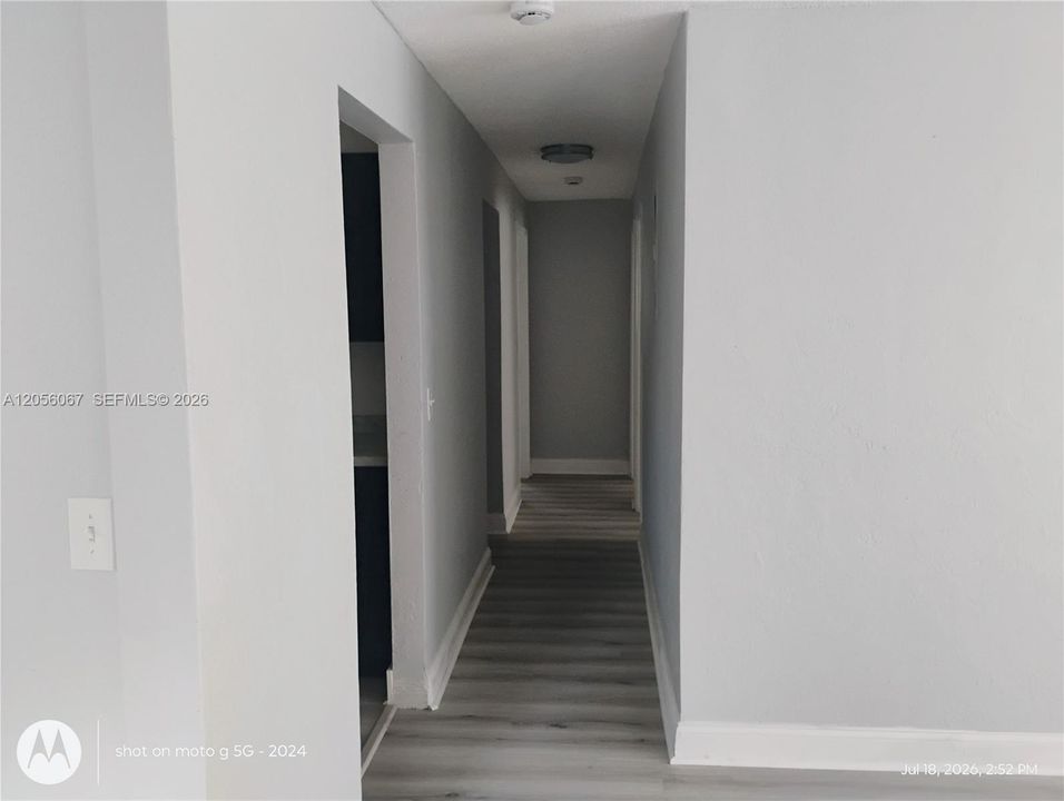 В аренду: $2,250 (4 спален, 2 ванн, 5068 Квадратных фут)