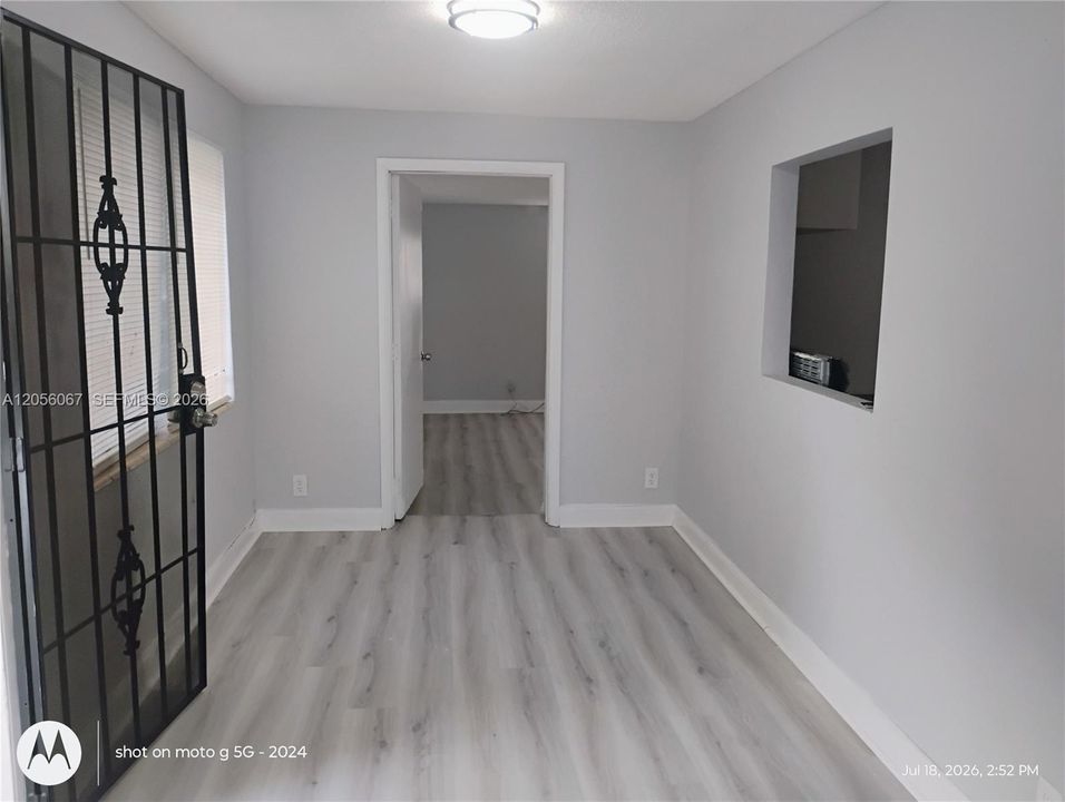 В аренду: $2,250 (4 спален, 2 ванн, 5068 Квадратных фут)