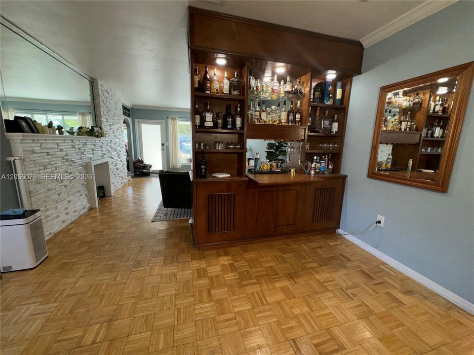 En Renta: $6,700 (3 camas, 2 baños, 1532 Pies cuadrados)