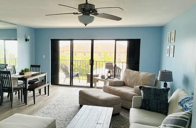 503 Living room