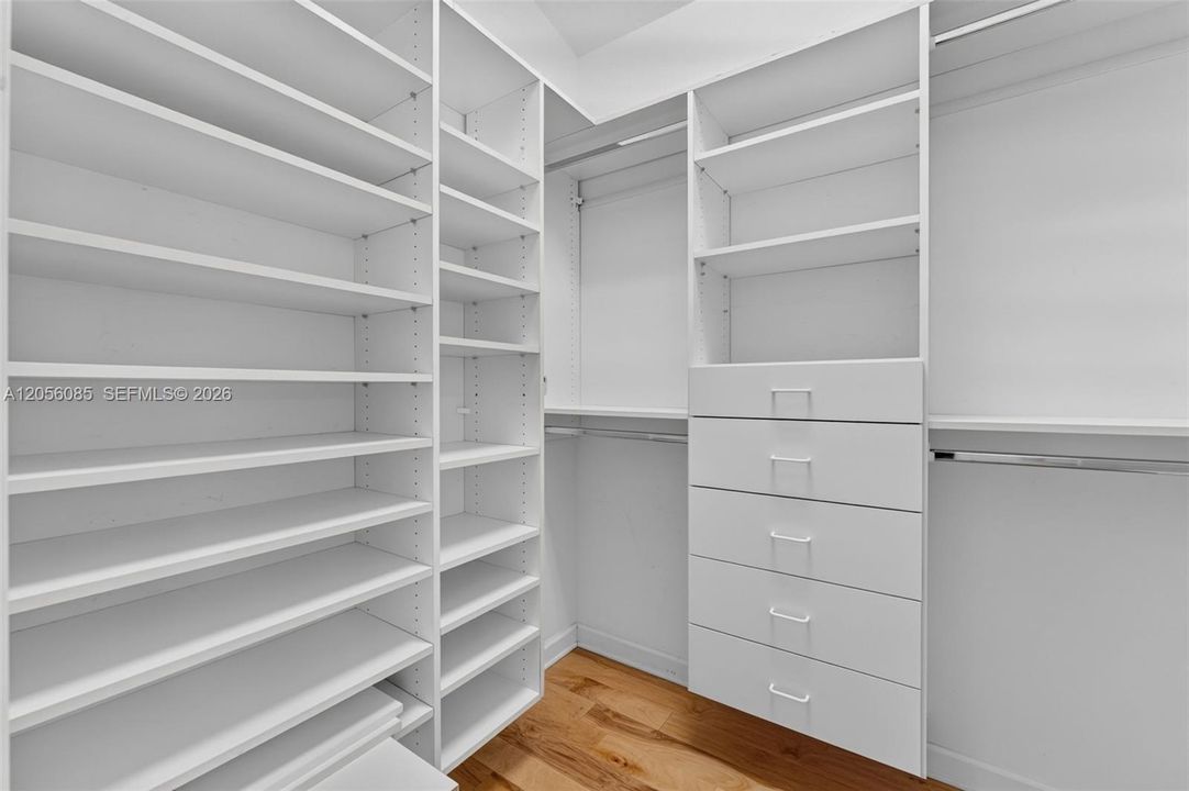En Renta: $5,795 (4 camas, 3 baños, 3119 Pies cuadrados)