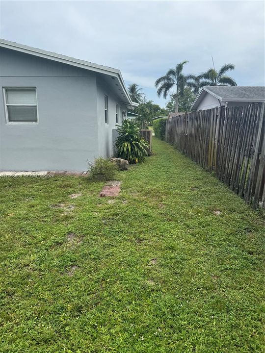 For Sale: $445,000 (3 beds, 2 baths, 1719 Square Feet)