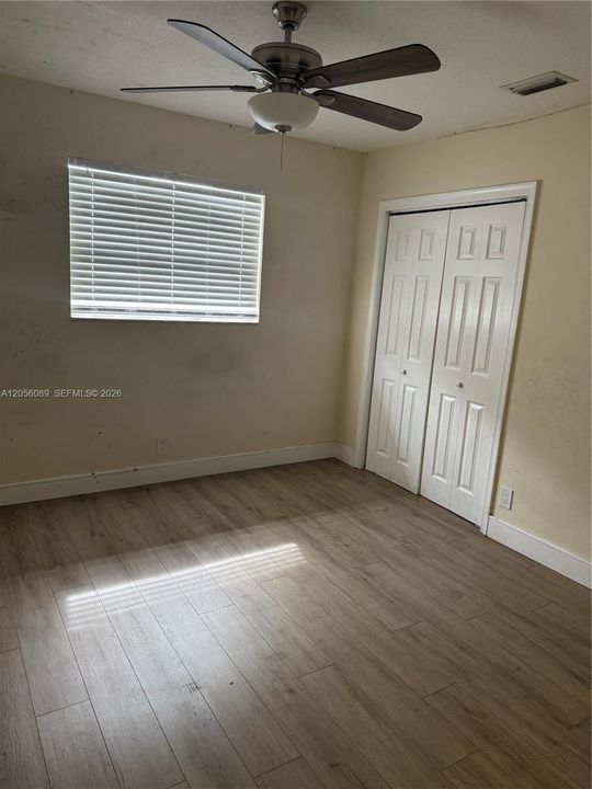 For Sale: $445,000 (3 beds, 2 baths, 1719 Square Feet)
