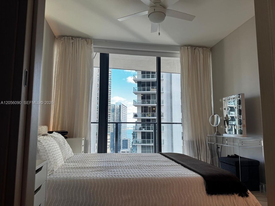 En Venta: $1,535,000 (2 camas, 2 baños, 1397 Pies cuadrados)