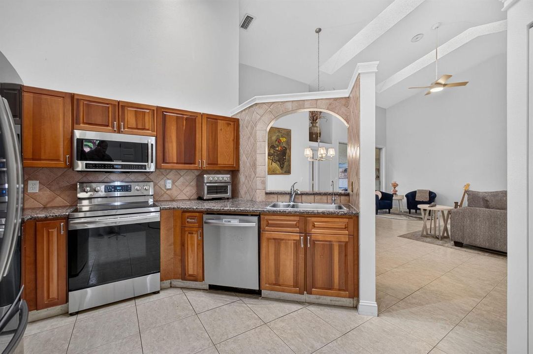 17-web-or-mls-5D1A0745