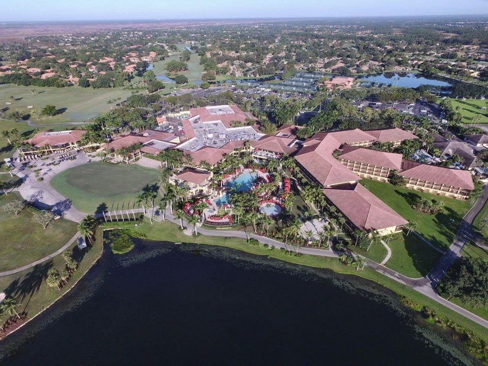 97-web-or-mls-70_pga national clubhouse-