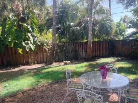 Sideyard