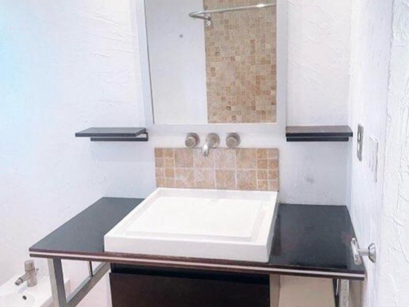 Bathroom 2