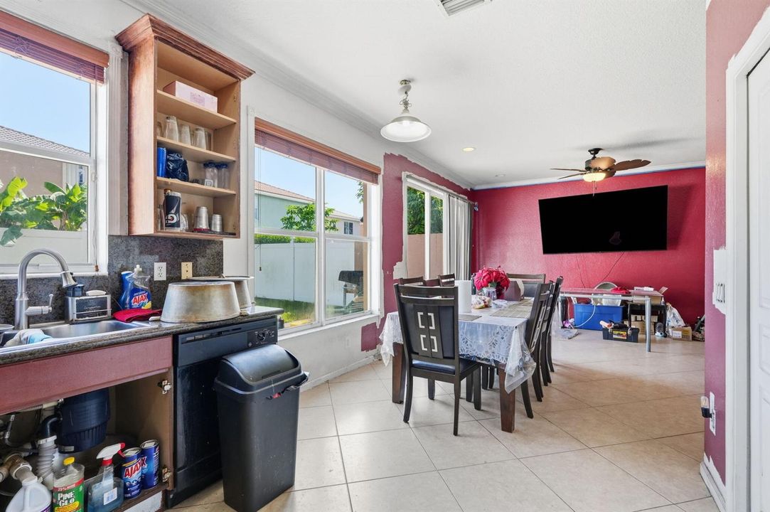 5-web-or-mls-11431_Sage_Meadow_Ter_005