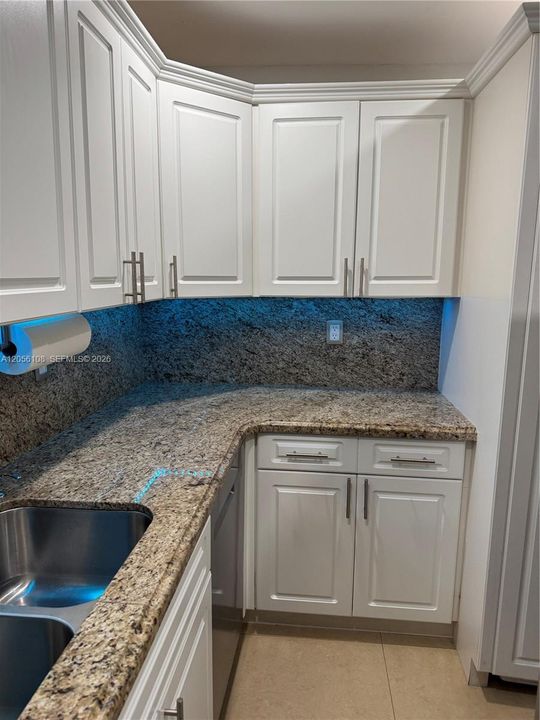 For Sale: $380,500 (3 beds, 2 baths, 1172 Square Feet)