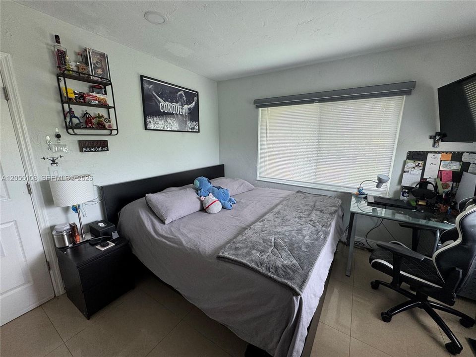 For Sale: $380,500 (3 beds, 2 baths, 1172 Square Feet)