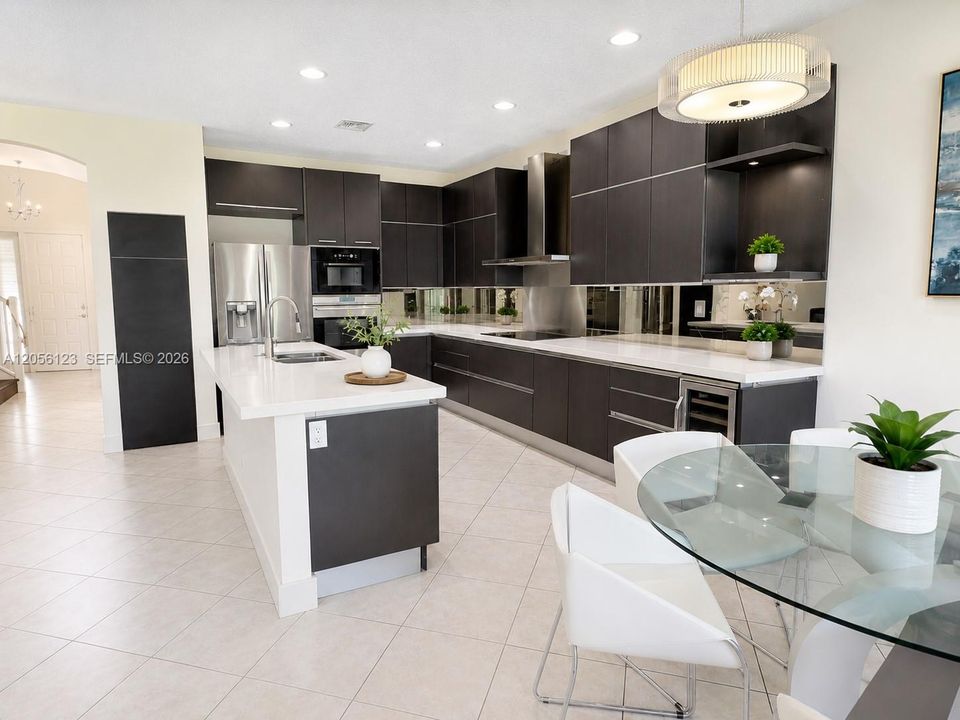 В аренду: $6,950 (5 спален, 4 ванн, 3041 Квадратных фут)